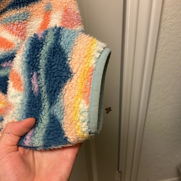 Billabong Surfiside Cozy Fleece Cropped Jacket. - Picture 4 of 6